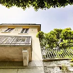 Fioravante Βίλα Moltrasio
